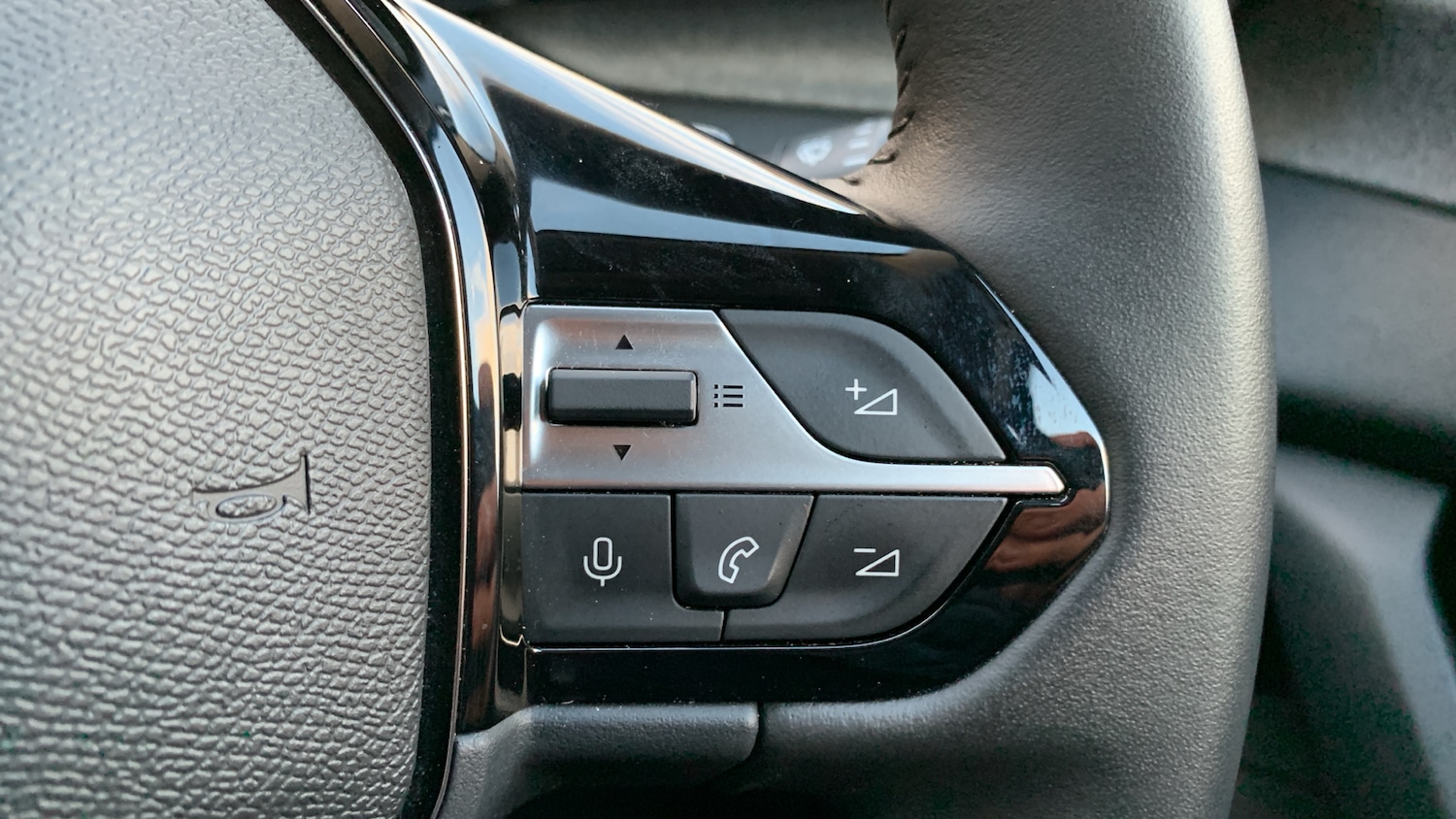 Used Peugeot 308 SW 2024 for sale - 76574336: Photo 25