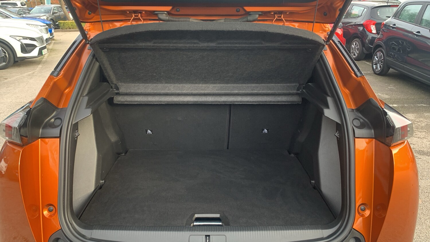 Used Peugeot 2008 2021 for sale - 77388319: Photo 19