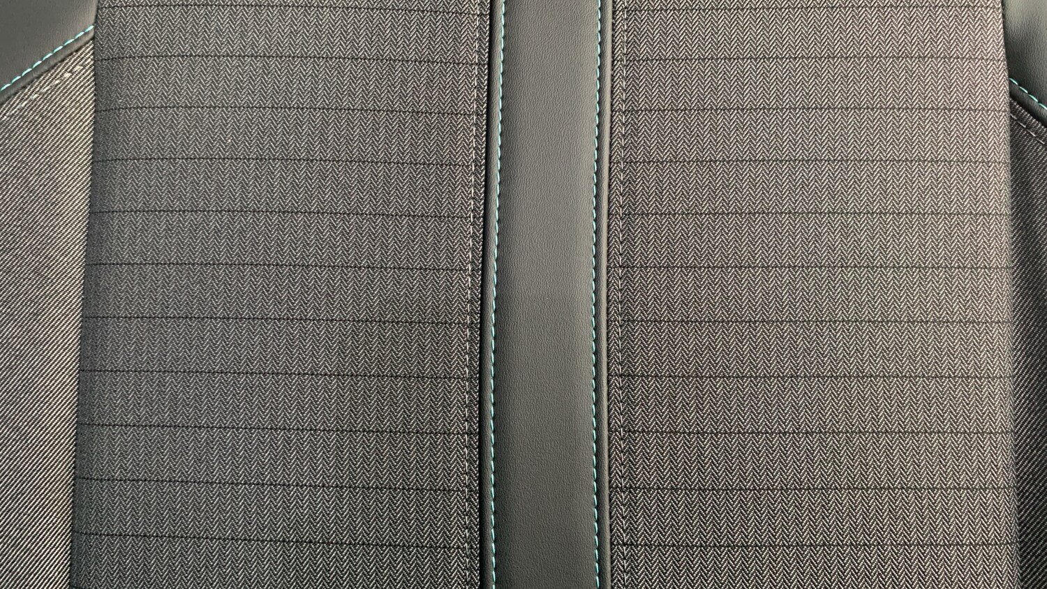 Used Peugeot 2008 2021 for sale - 77388319: Photo 39