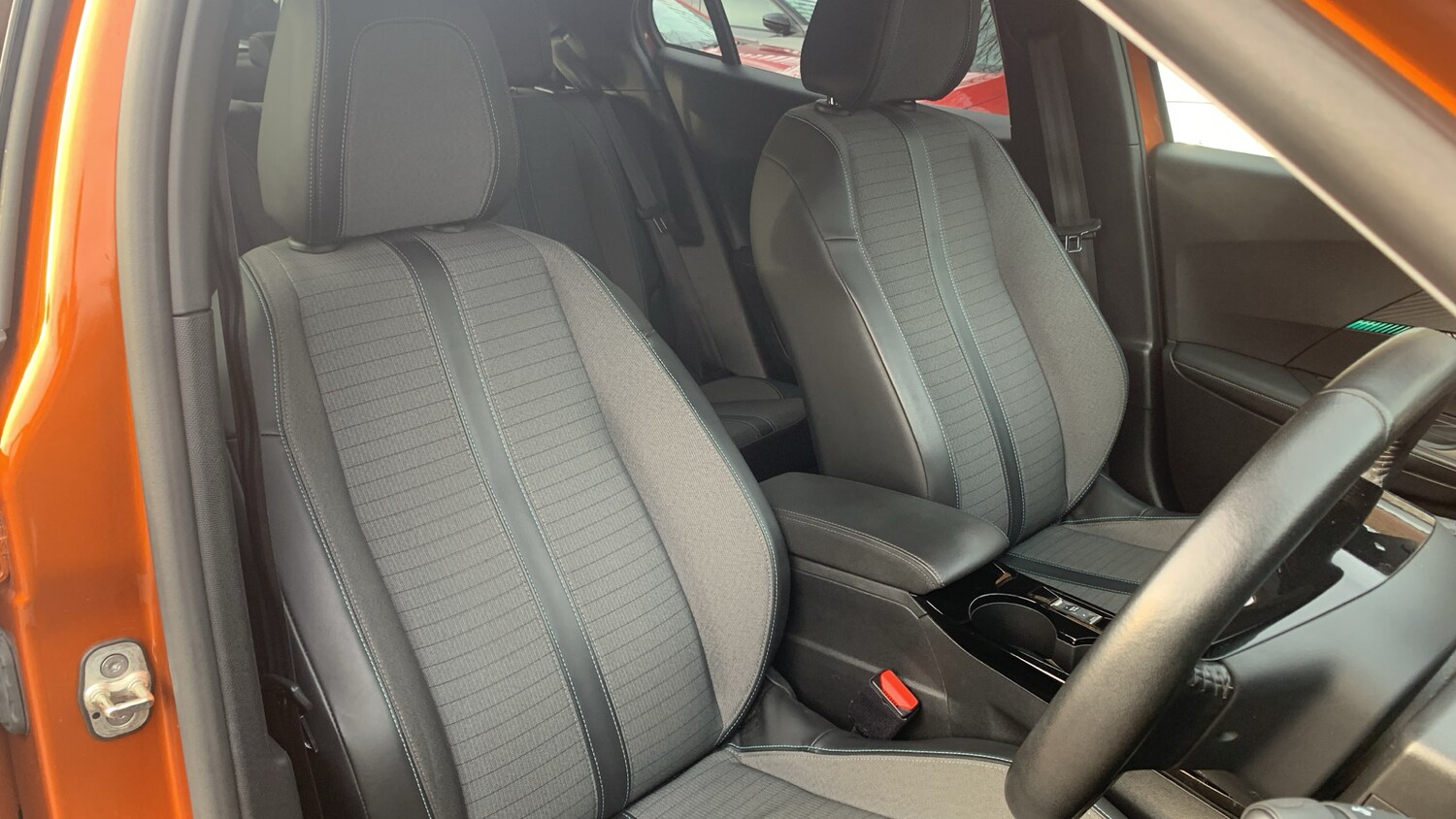 Used Peugeot 2008 2021 for sale - 77388319: Photo 40