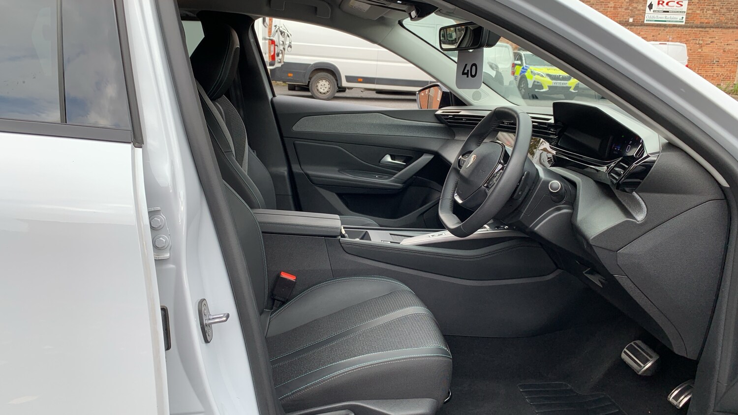 Used Peugeot 308 SW 2024 for sale - 76154030: Photo 18