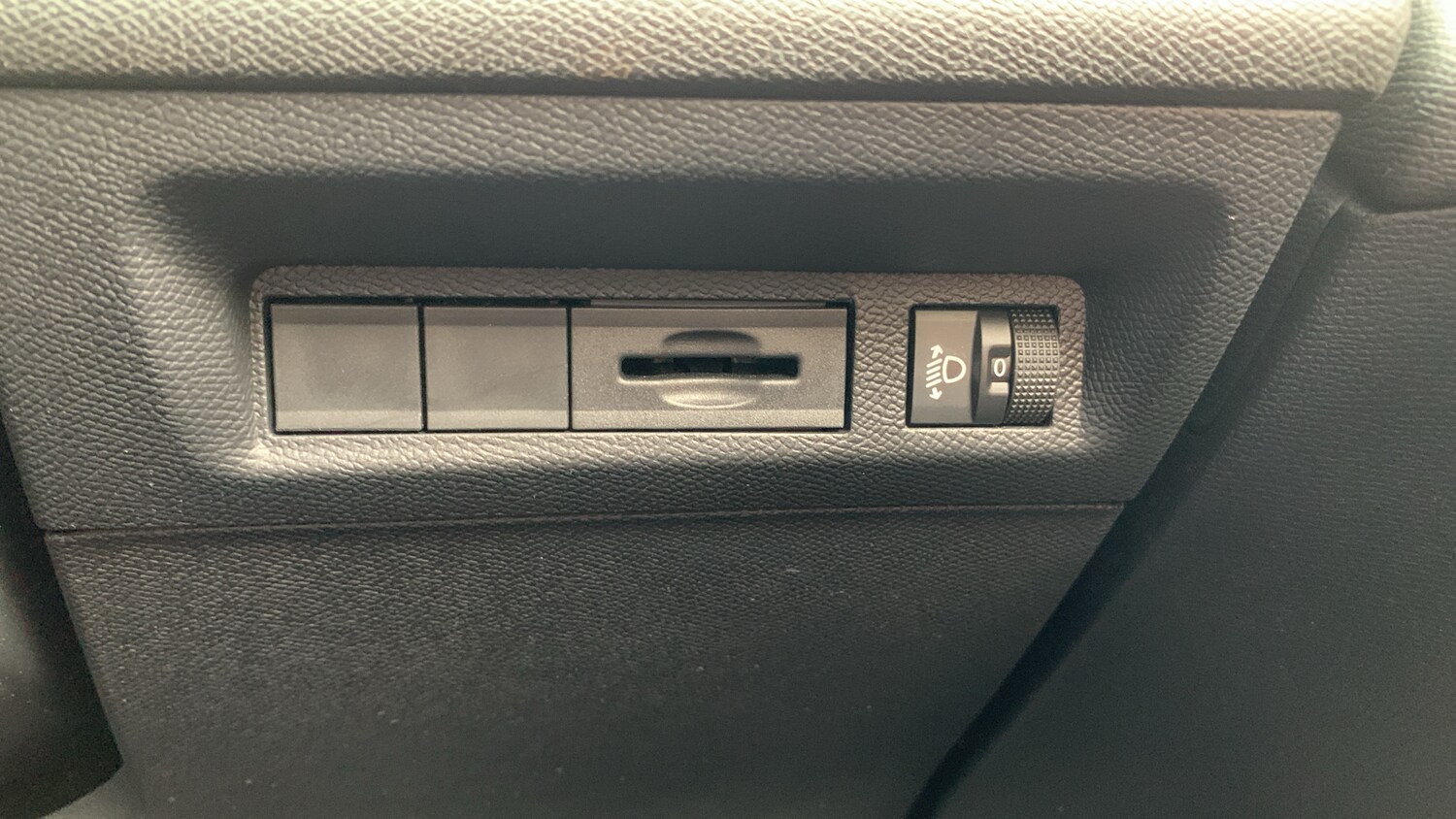 Used Peugeot 308 SW 2024 for sale - 76154030: Photo 34