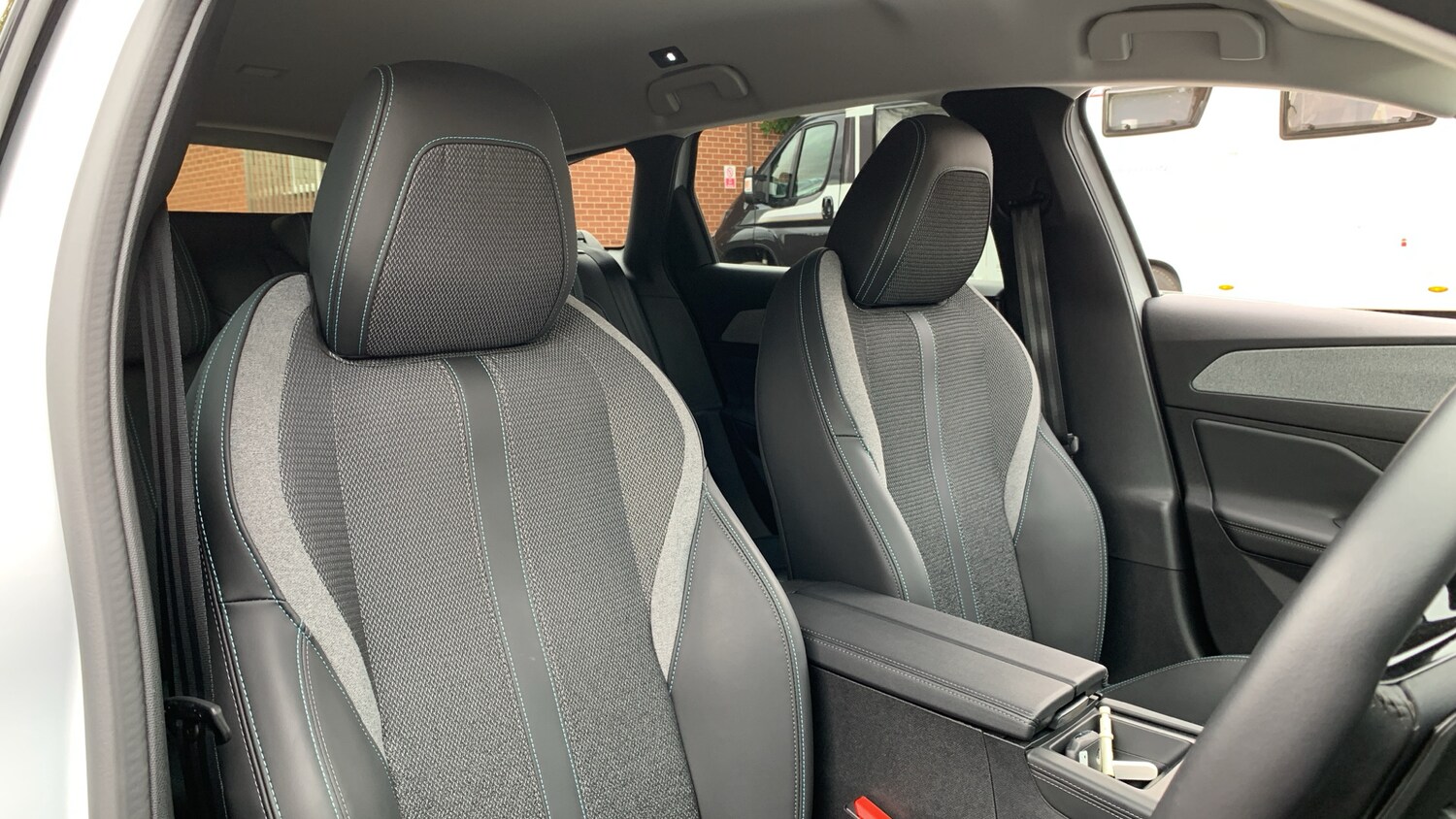 Used Peugeot 308 SW 2024 for sale - 76154030: Photo 39