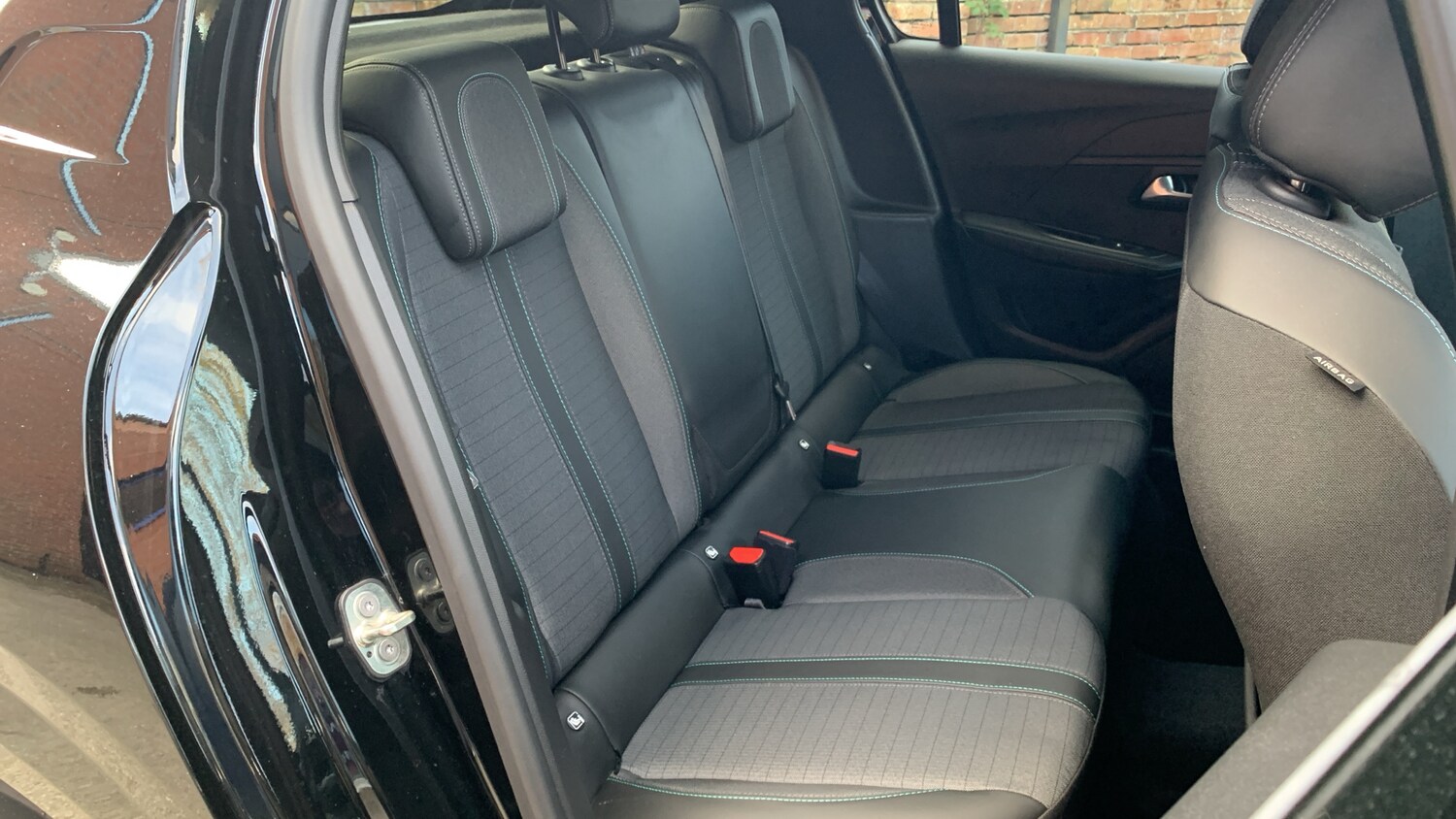 Used Peugeot 208 2023 for sale - 77941392: Photo 25