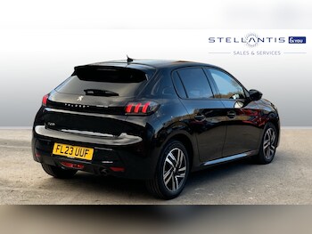 Used Peugeot 208 2023 for sale - 77941392: Photo