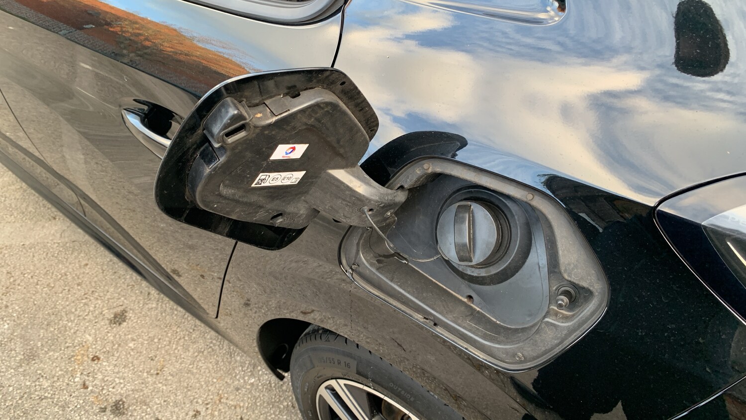 Used Peugeot 208 2023 for sale - 77941392: Photo 43