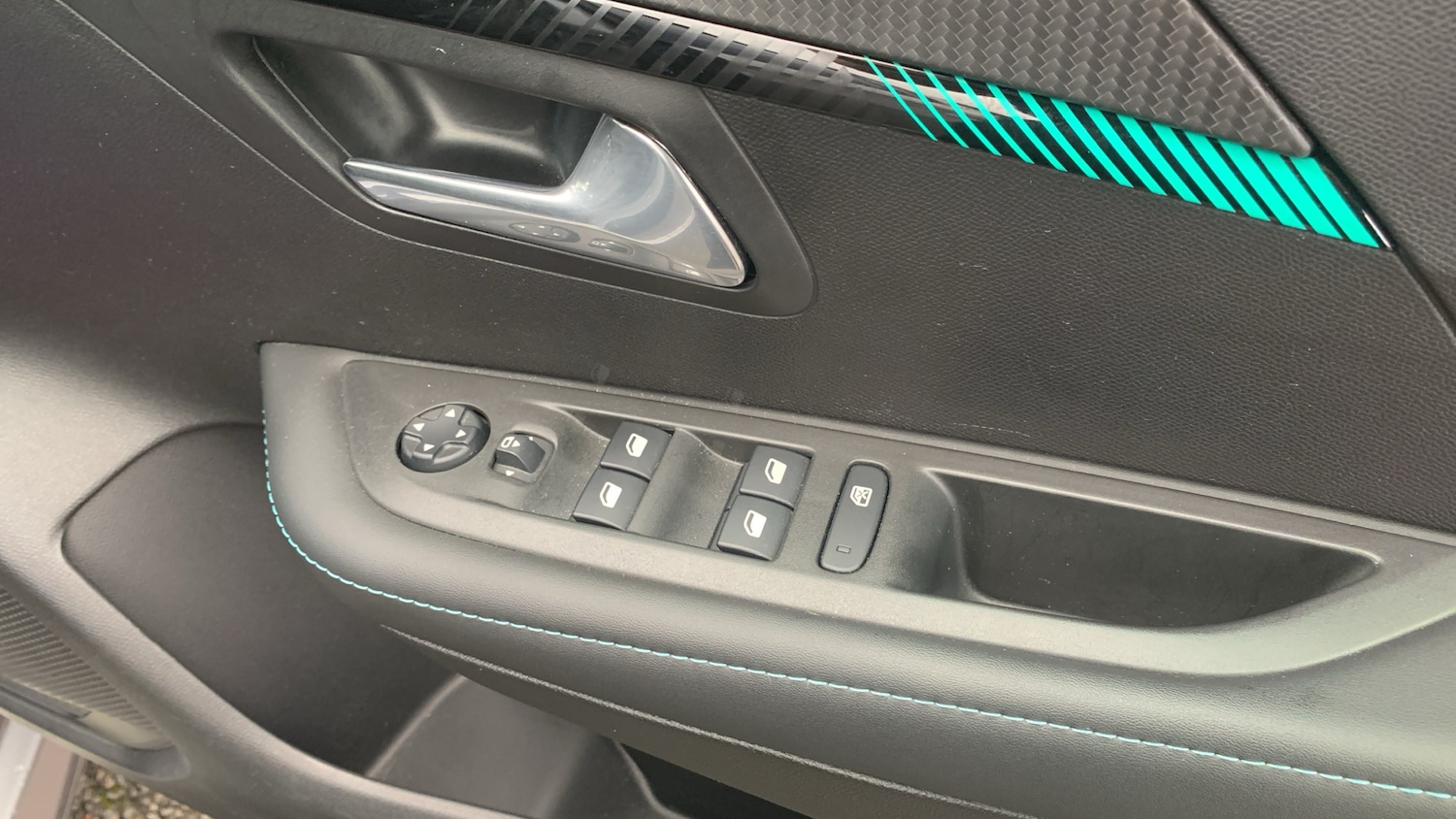 Used Peugeot 208 2021 for sale - 76574464: Photo 22