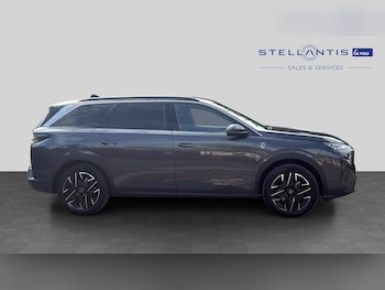 Used Peugeot 5008 2025 for sale - 79117423: Photo