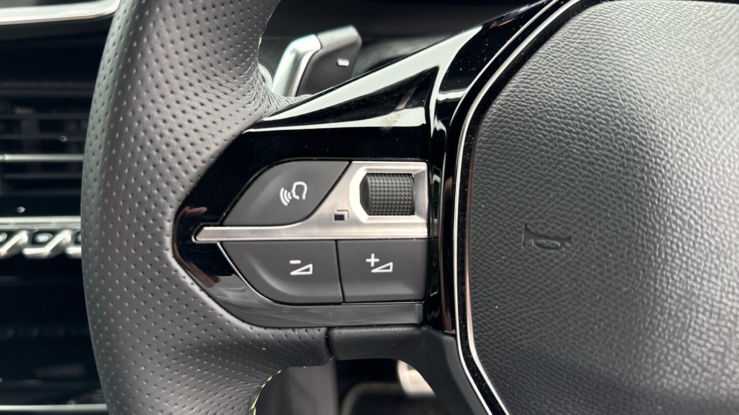 Used Peugeot 2008 2025 for sale - 76154033: Photo 23