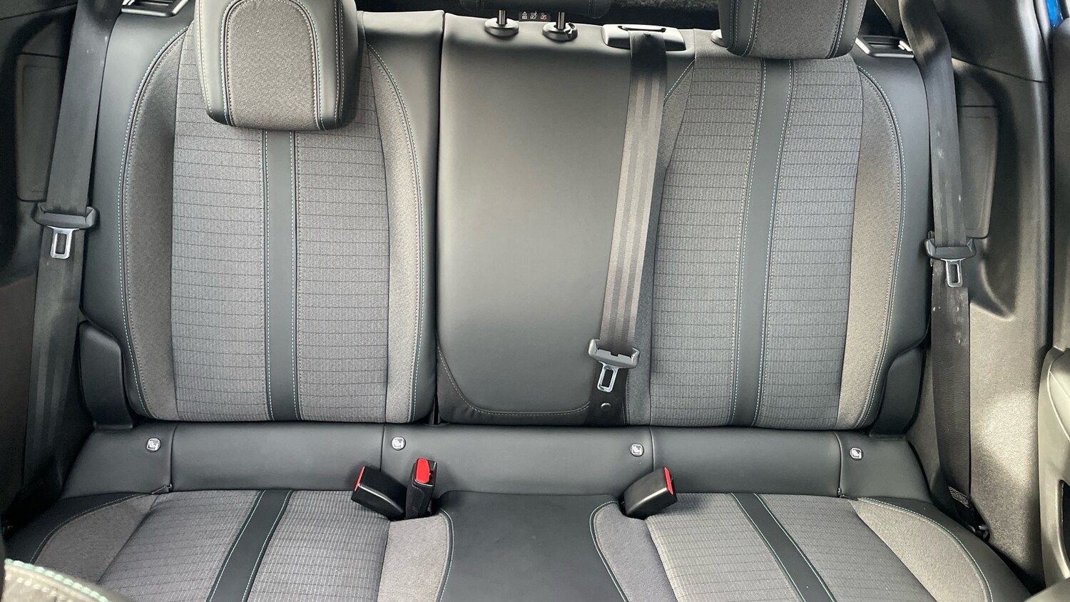 Used Peugeot 2008 2021 for sale - 77599602: Photo 25