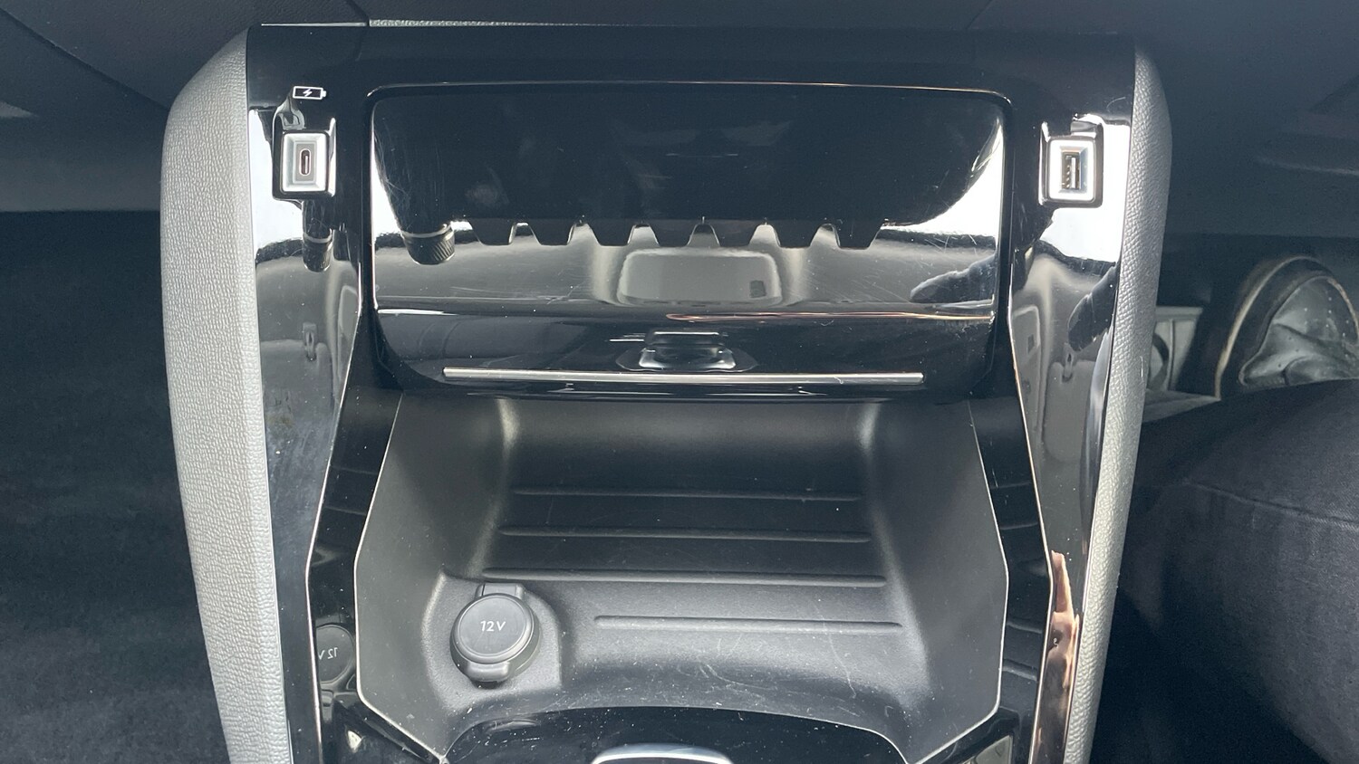 Used Peugeot 2008 2021 for sale - 77599602: Photo 33