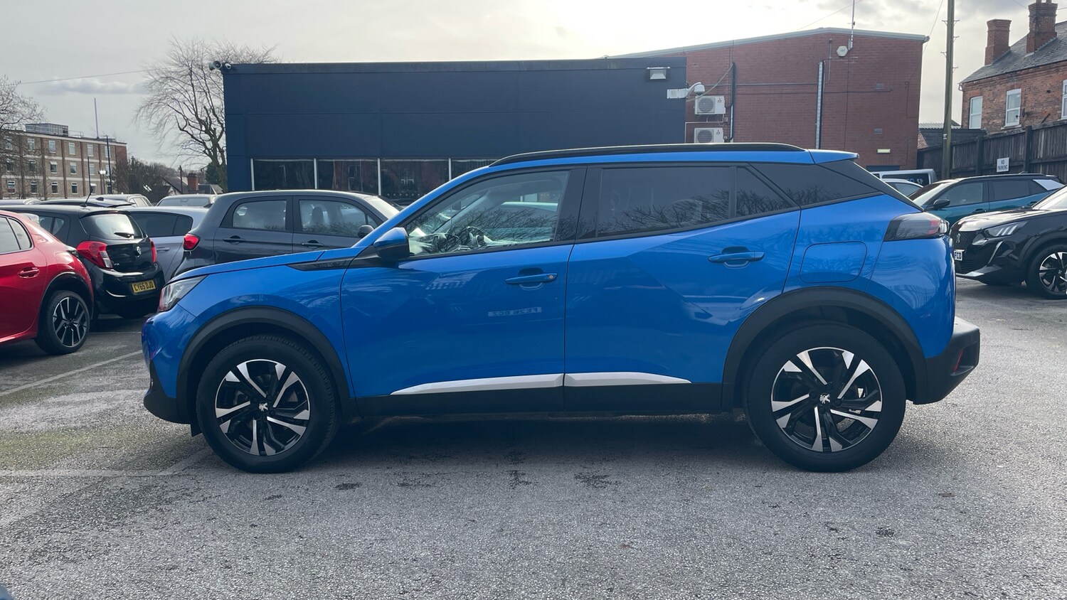 Used Peugeot 2008 2021 for sale - 77599602: Photo 6