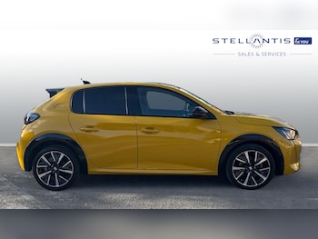 Used Peugeot 208 2022 for sale - 76228675: Photo 2