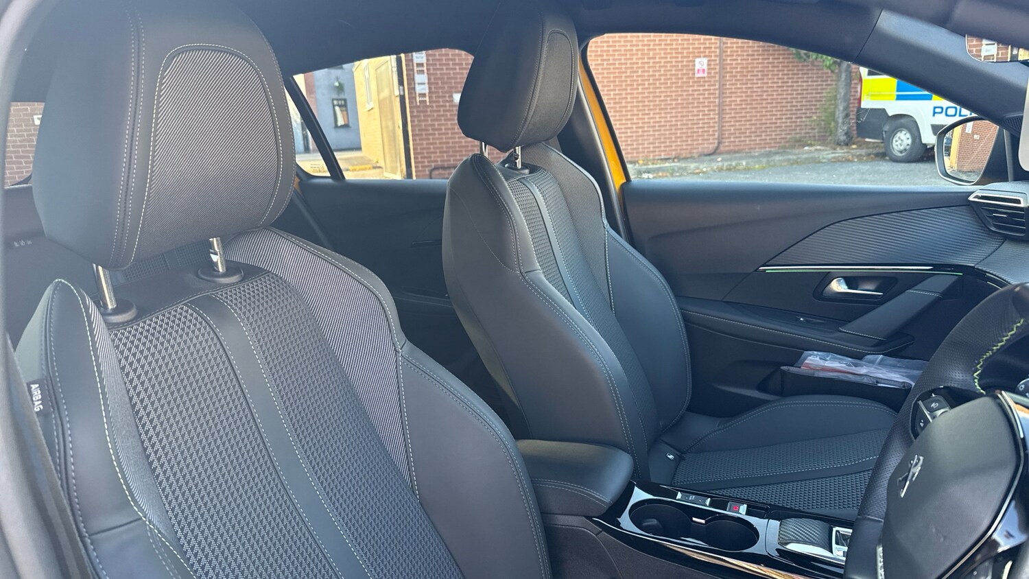 Used Peugeot 208 2022 for sale - 76228675: Photo 42