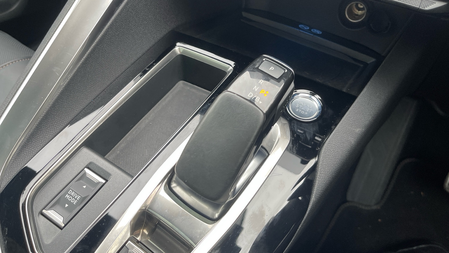 Used Peugeot 3008 2020 for sale - 77659662: Photo 20