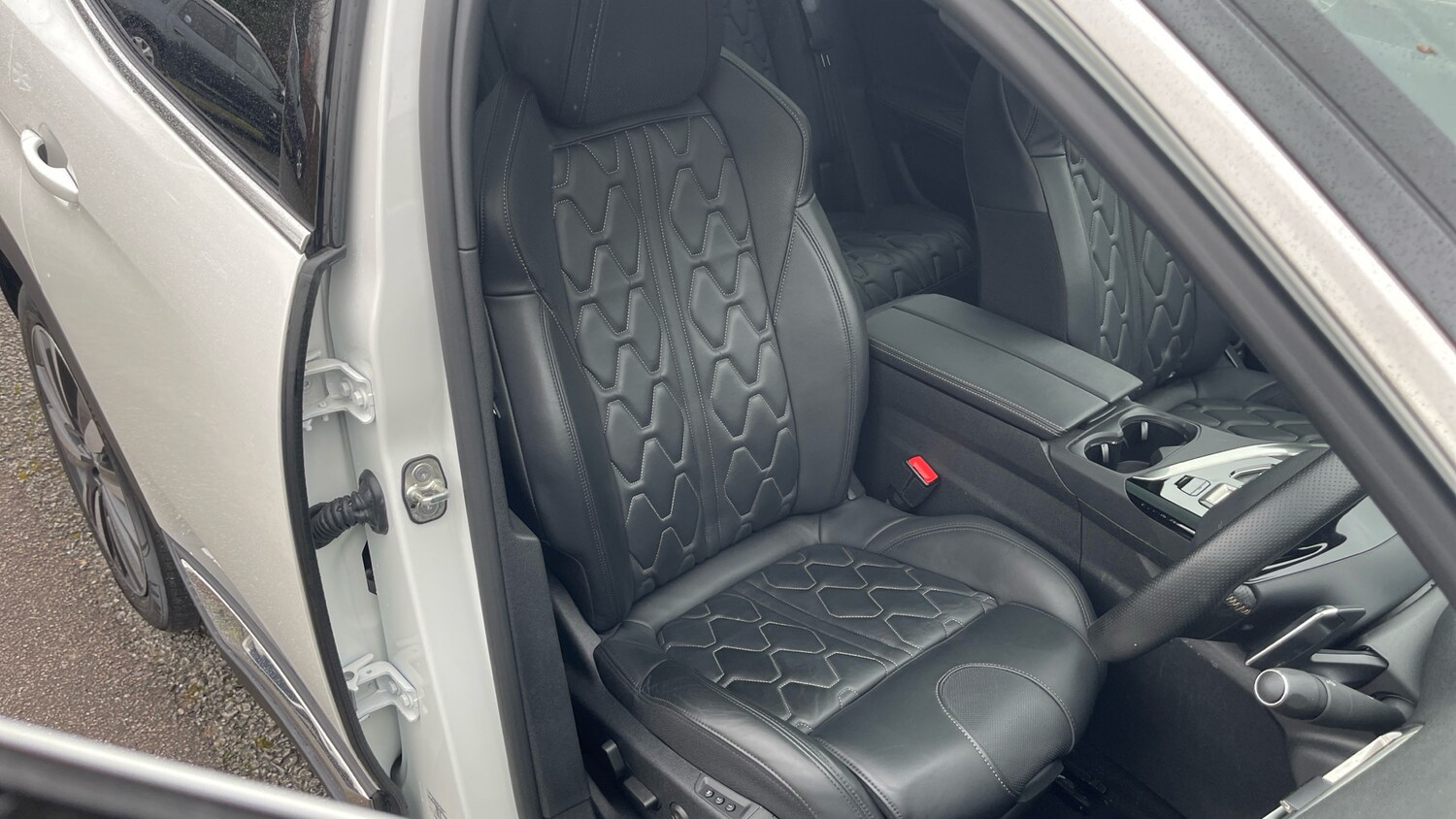 Used Peugeot 3008 2020 for sale - 77659662: Photo 40