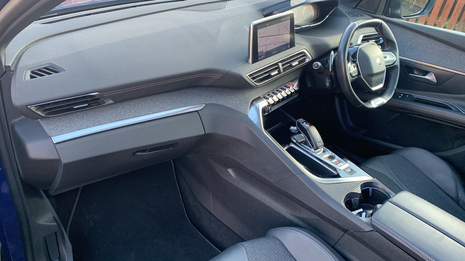 Used Peugeot 3008 2020 for sale - 77239215: Photo 13