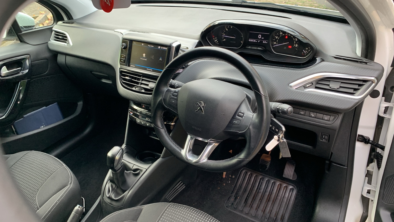 Used Peugeot 208 2019 for sale - 76296653: Photo 11