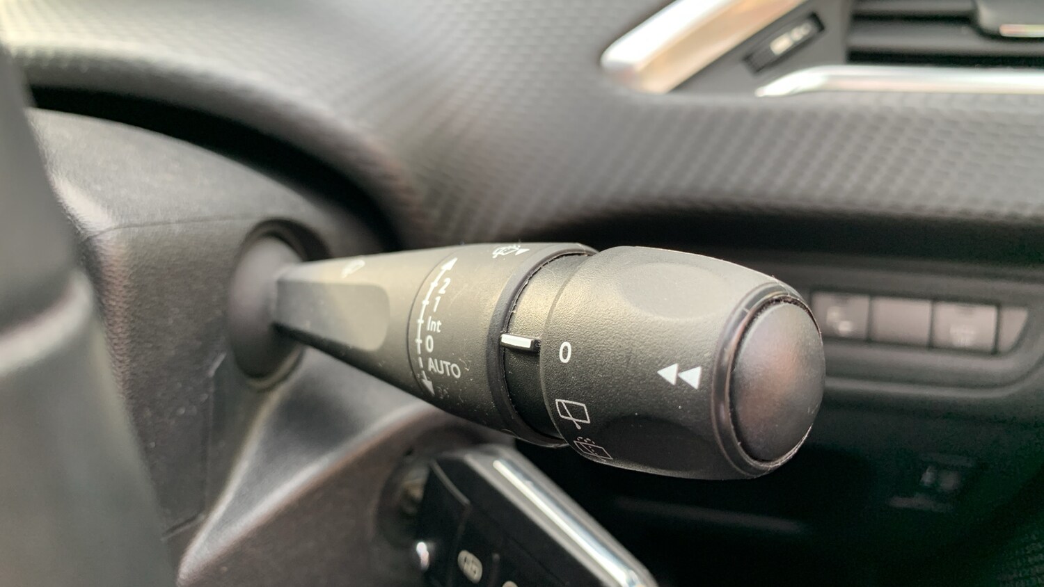 Used Peugeot 208 2019 for sale - 76296653: Photo 28