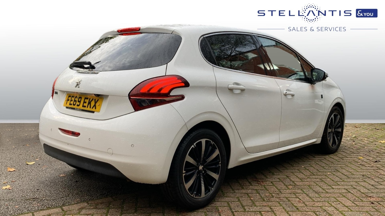 Used Peugeot 208 2019 for sale - 76296653: Photo 3