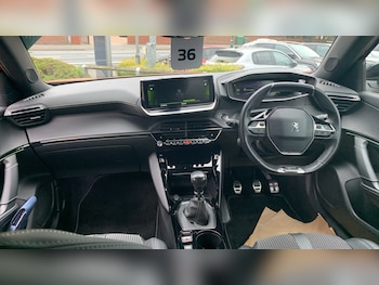 Used Peugeot 2008 2021 for sale - 75403014: Photo