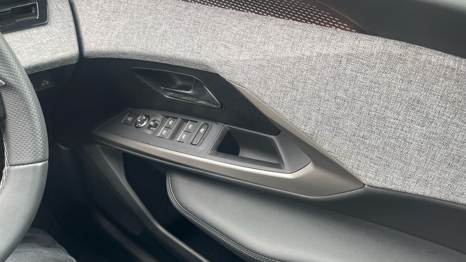 Used Peugeot 5008 2025 for sale - 77599620: Photo 22