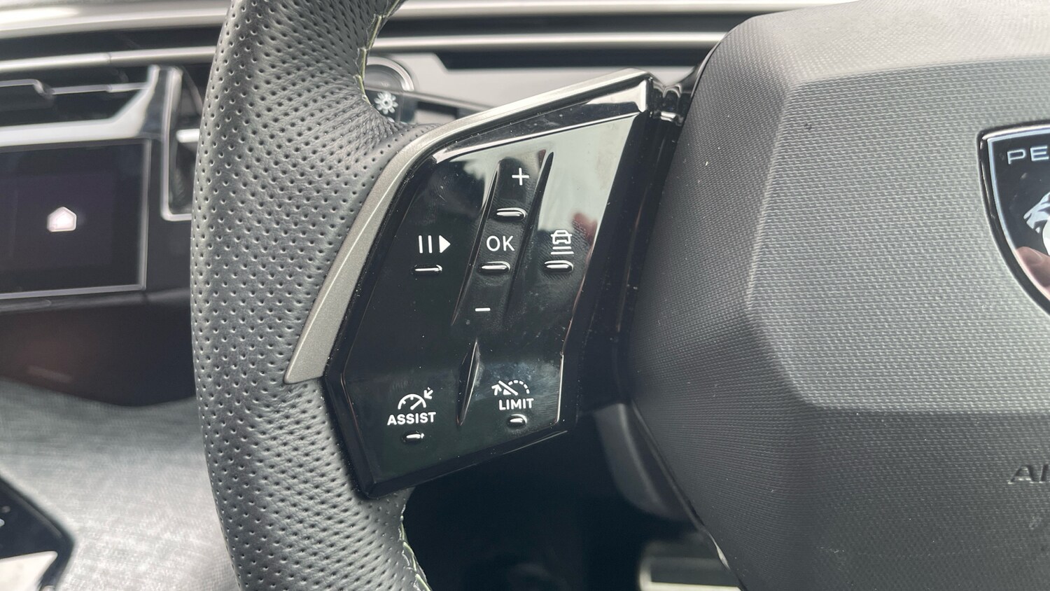 Used Peugeot 5008 2025 for sale - 77599620: Photo 23