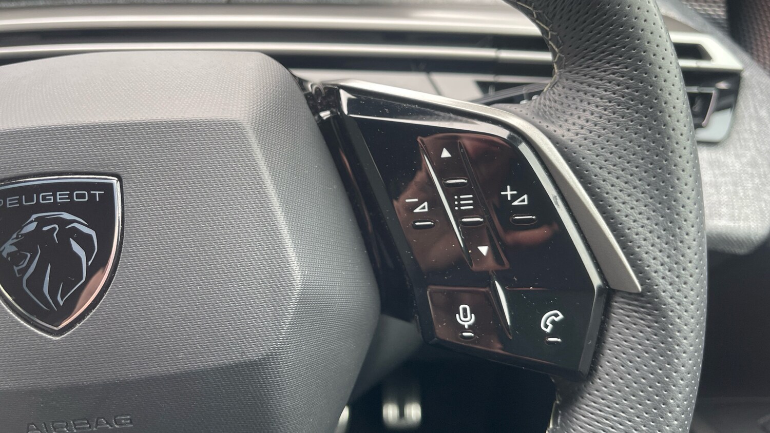 Used Peugeot 5008 2025 for sale - 77599620: Photo 24