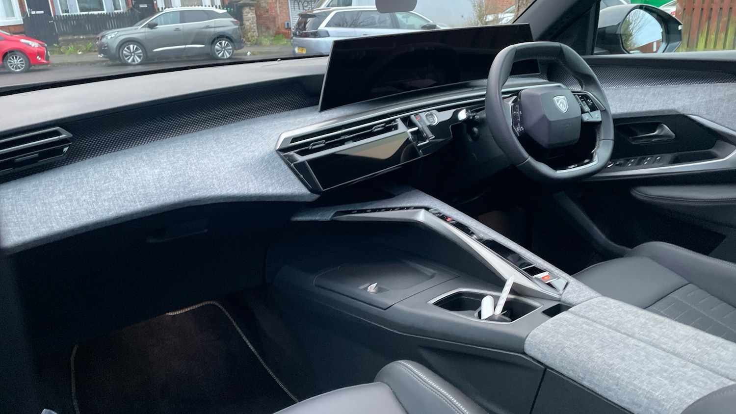 Used Peugeot 3008 2025 for sale - 76977308: Photo 12