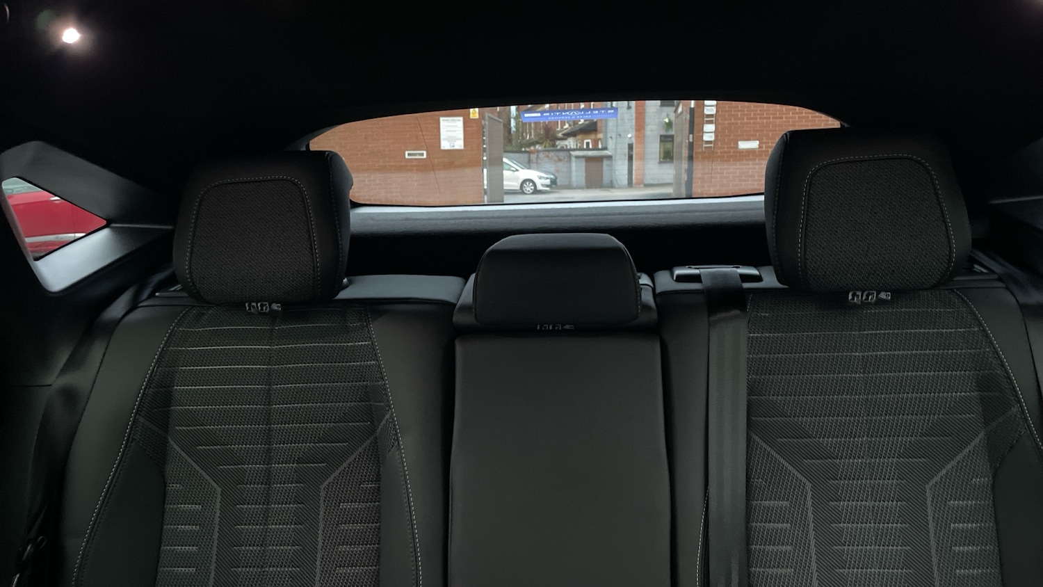 Used Peugeot 3008 2025 for sale - 76977308: Photo 25