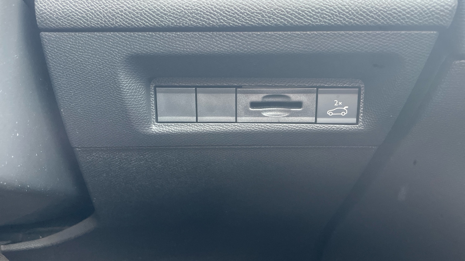 Used Peugeot 408 2025 for sale - 78048829: Photo 32