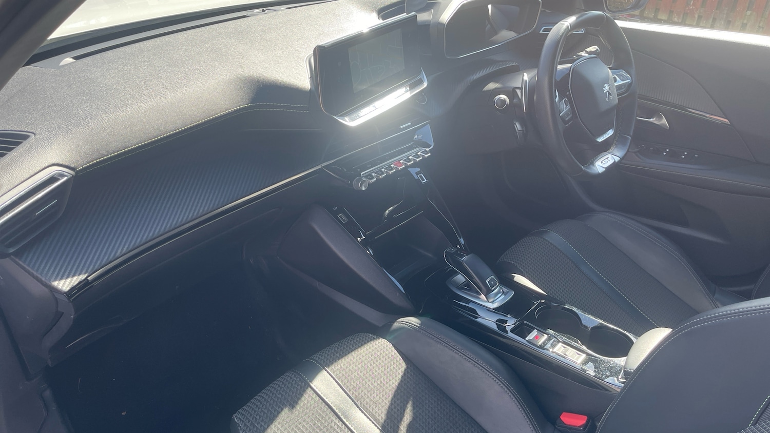 Used Peugeot 2008 2021 for sale - 78035679: Photo 12