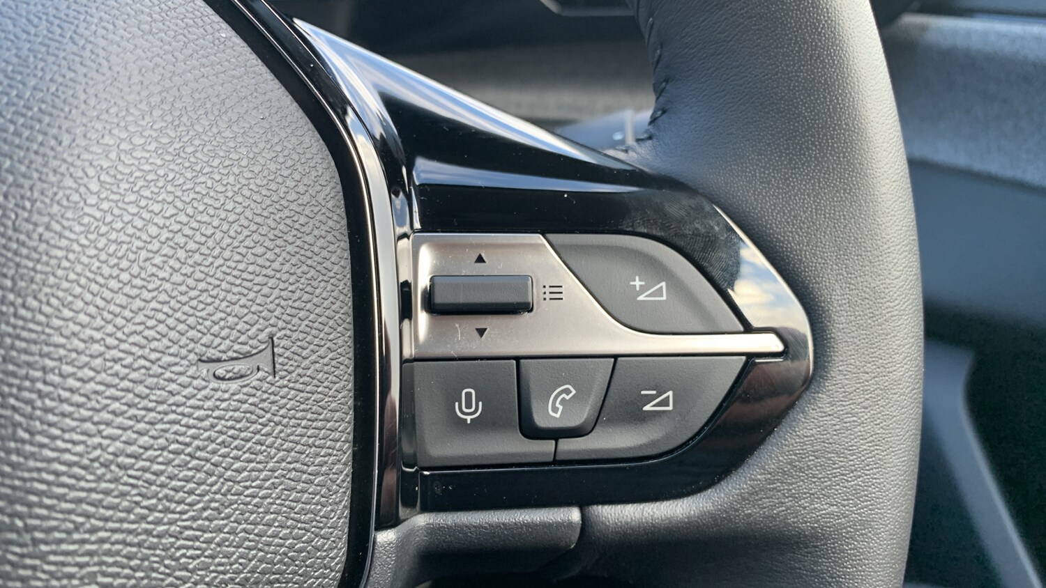 Used Peugeot 308 2024 for sale - 77884290: Photo 24