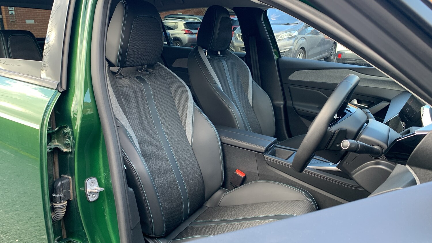 Used Peugeot 308 2024 for sale - 77884290: Photo 38