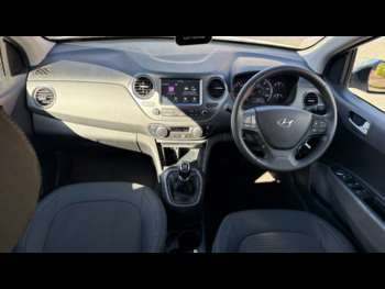 Used Hyundai i10 2019 for sale - 75352567: Photo