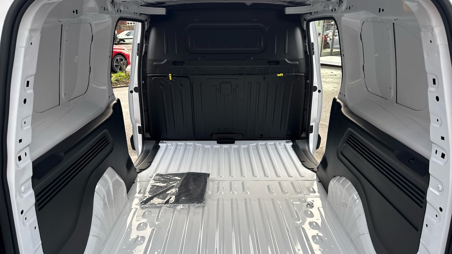 Used Citroen Berlingo 2024 for sale - 76887937: Photo 19