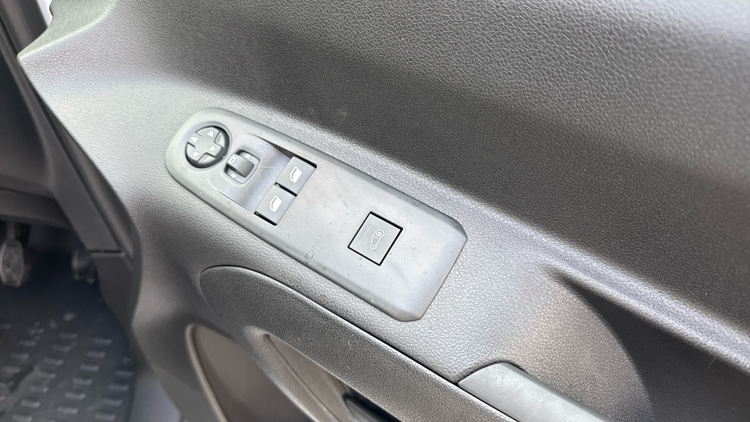 Used Citroen Berlingo 2024 for sale - 76887937: Photo 22