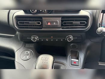 Used Citroen Berlingo 2024 for sale - 76887937: Photo