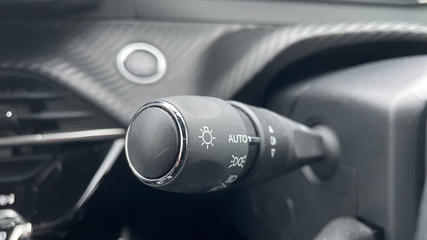 Used Peugeot 2008 2024 for sale - 76900047: Photo 27