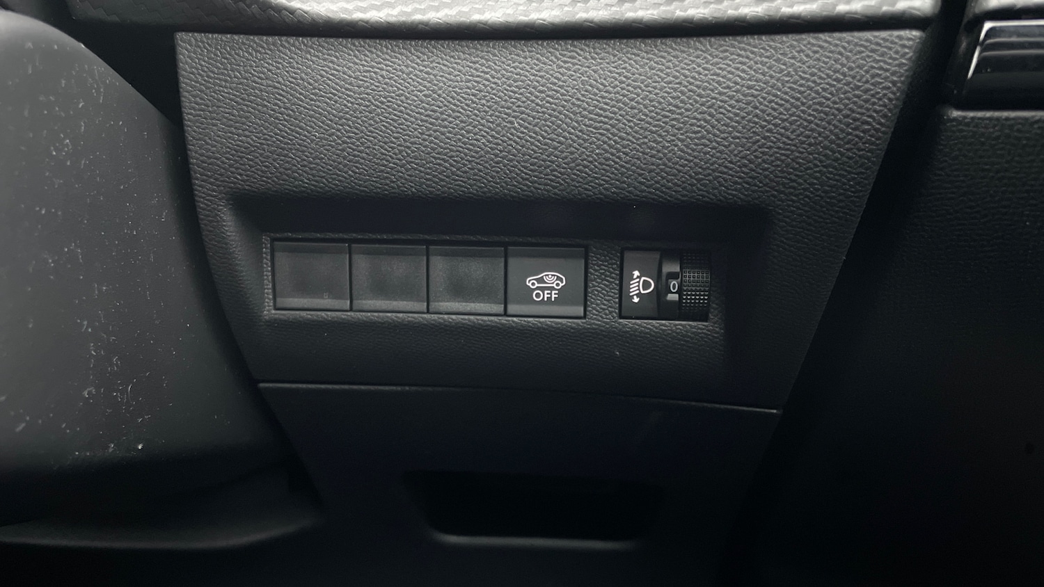 Used Peugeot 2008 2024 for sale - 76900047: Photo 34