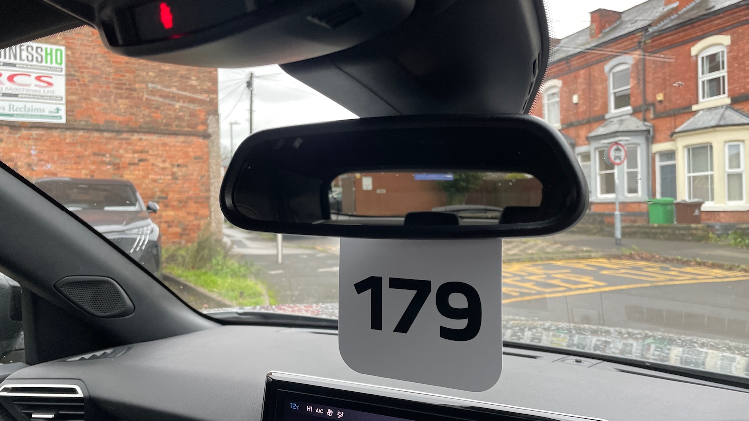 Used Peugeot 2008 2024 for sale - 76900047: Photo 37