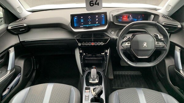 Used Peugeot 2008 2021 for sale - 76260919: Photo 15