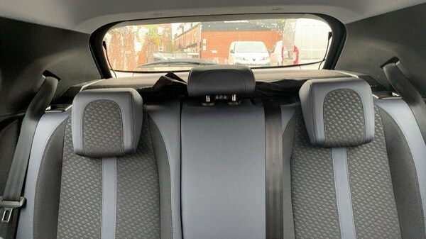 Used Peugeot 2008 2021 for sale - 76260919: Photo 19