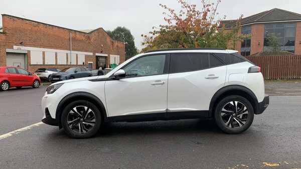Used Peugeot 2008 2021 for sale - 76260919: Photo 6