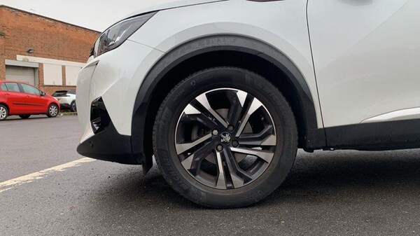 Used Peugeot 2008 2021 for sale - 76260919: Photo 9