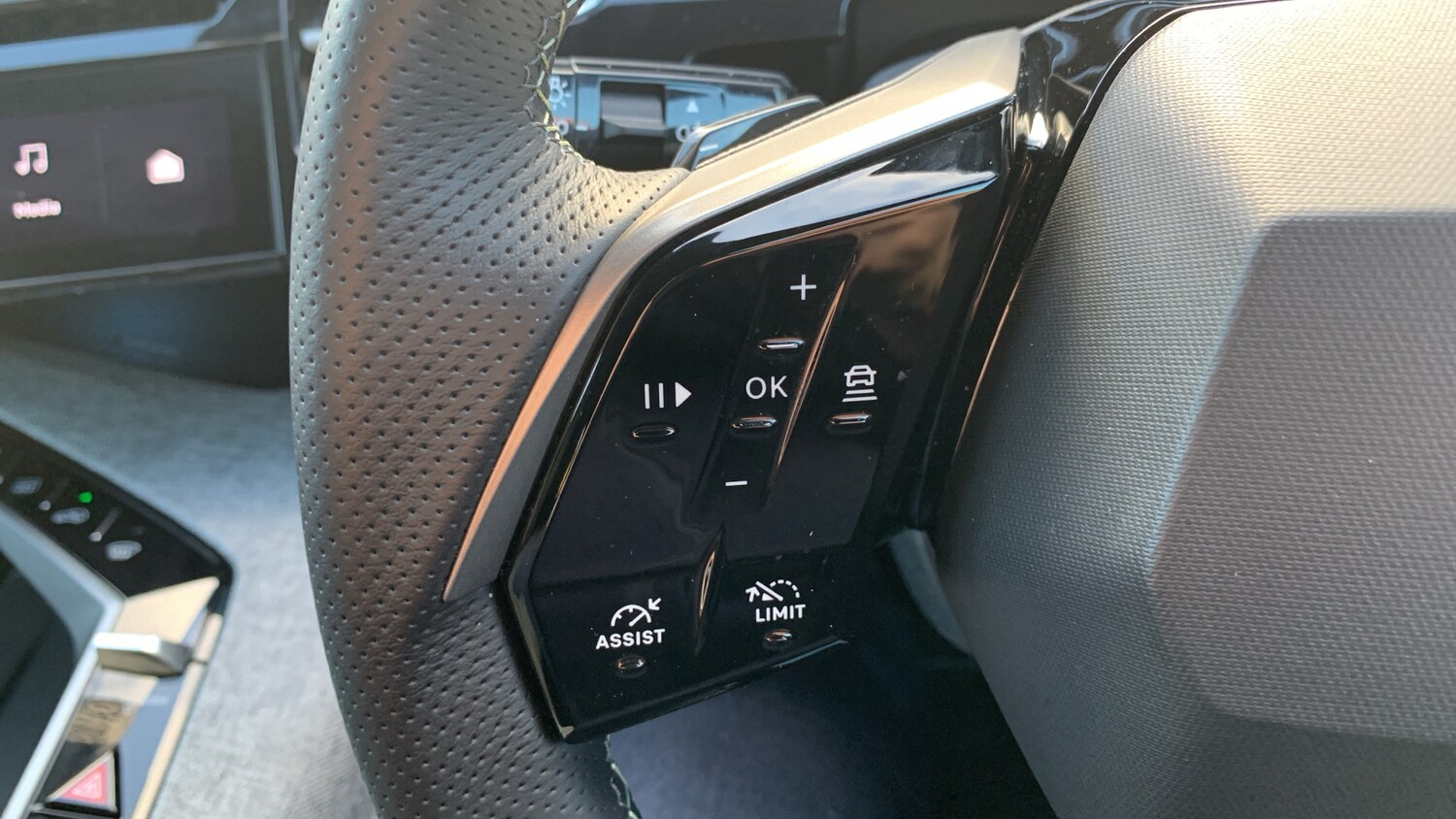 Used Peugeot 3008 2025 for sale - 76825731: Photo 24