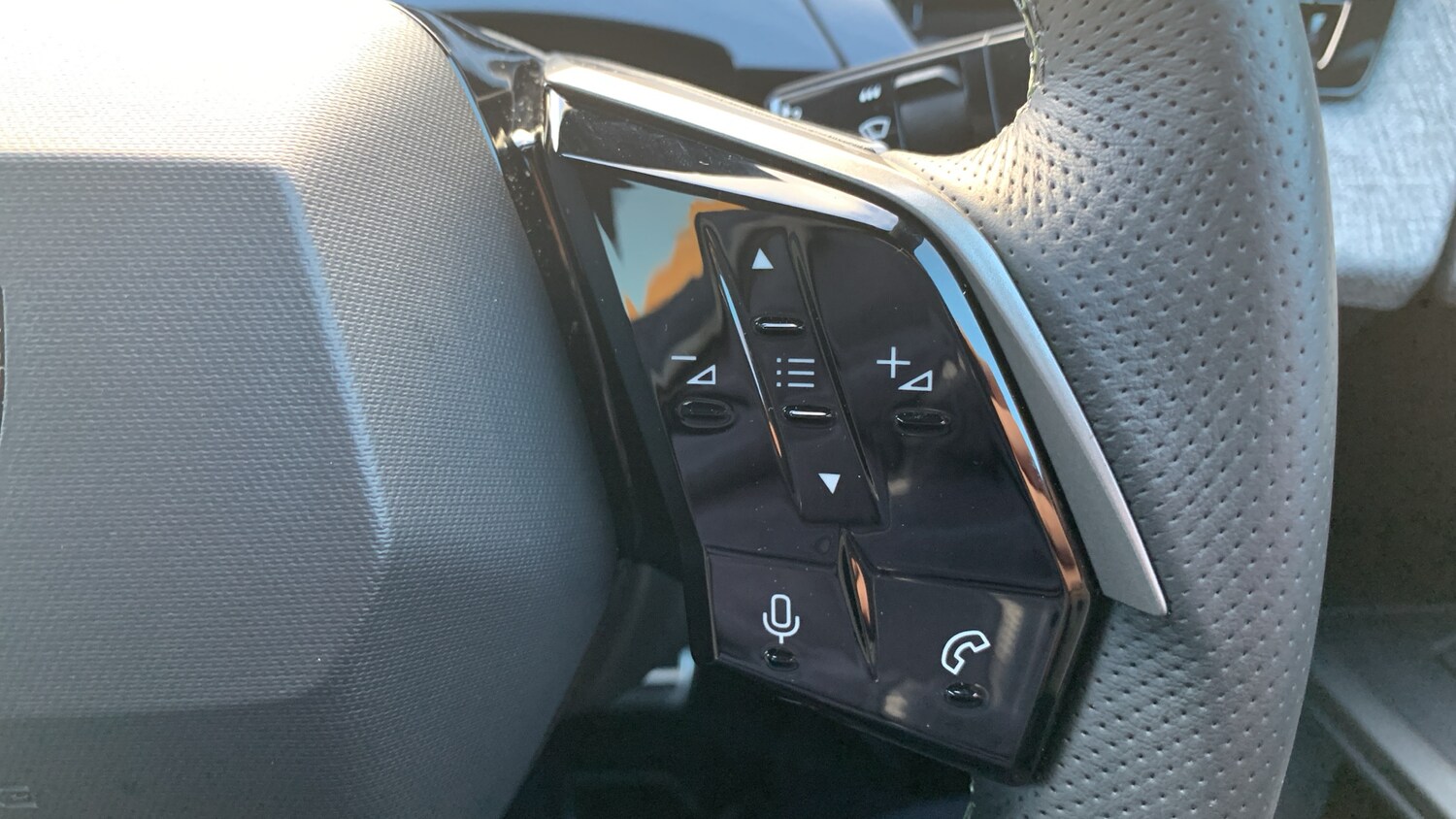 Used Peugeot 3008 2025 for sale - 76825731: Photo 25