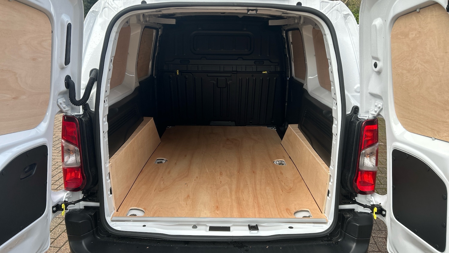 Used Peugeot Partner 2025 for sale - 77959142: Photo 19