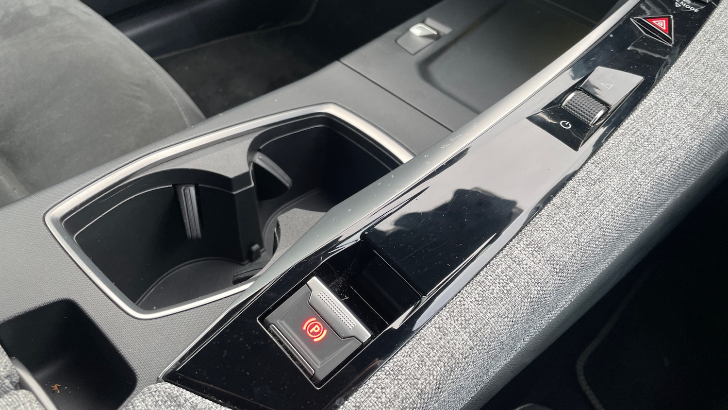 Used Peugeot 3008 2024 for sale - 76977336: Photo 21