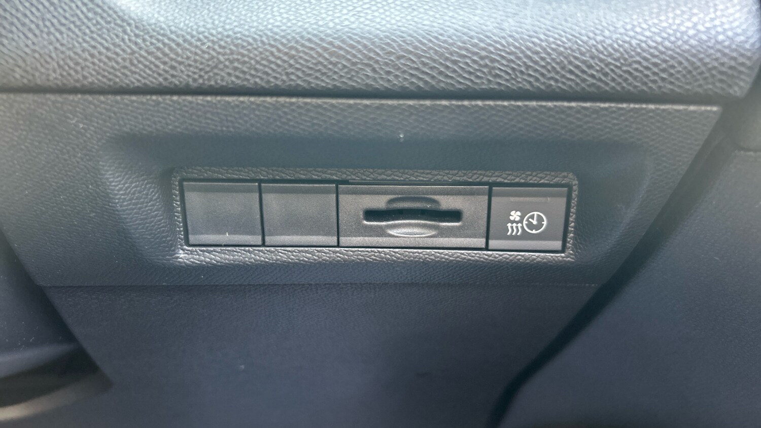 Used Peugeot 308 2024 for sale - 77599561: Photo 34